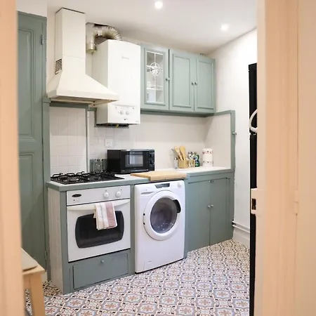 Apartment Les 4 Saisons - Face Gare - Parking Gratuit